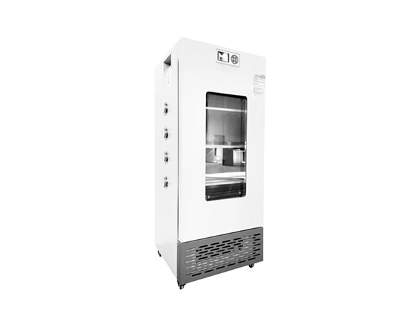 Battery constant temperature box